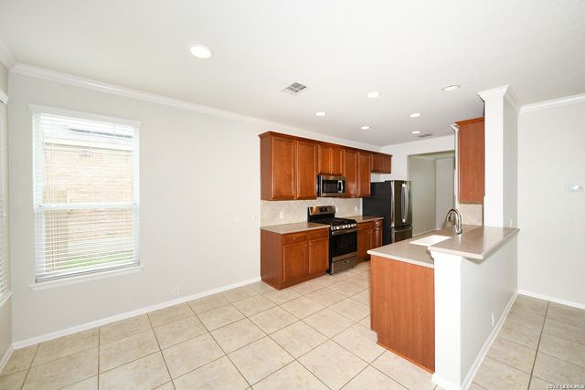11823 Elijah Stapp, San Antonio, TX 78253