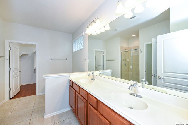 11823 Elijah Stapp, San Antonio, TX 78253