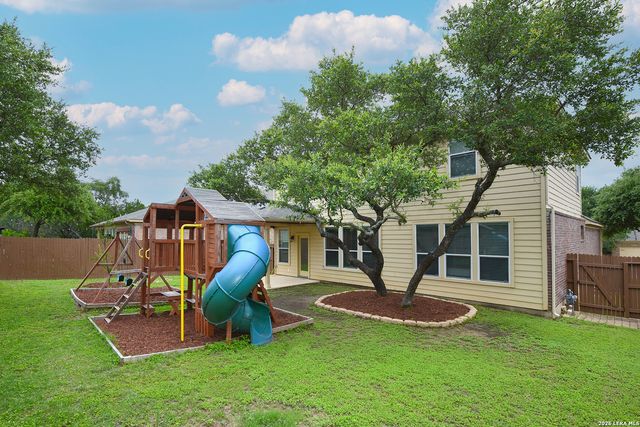 11823 Elijah Stapp, San Antonio, TX 78253