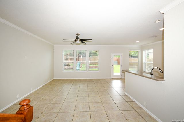 11823 Elijah Stapp, San Antonio, TX 78253