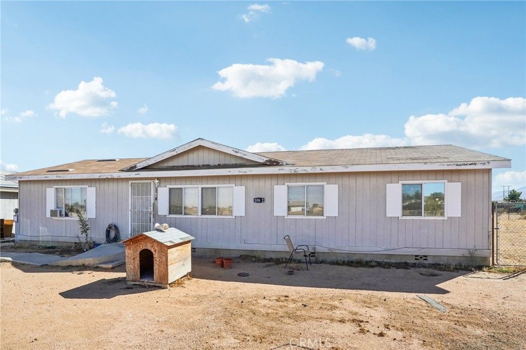 10992 10992 Tecopa Road, Apple Valley, CA 92308