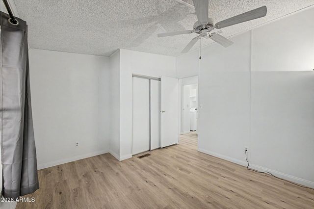 2233 E BEHREND Drive 125, Phoenix, AZ 85024