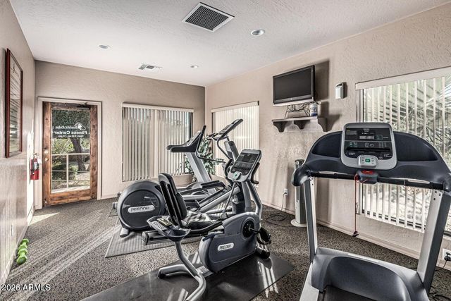 2233 E BEHREND Drive 125, Phoenix, AZ 85024
