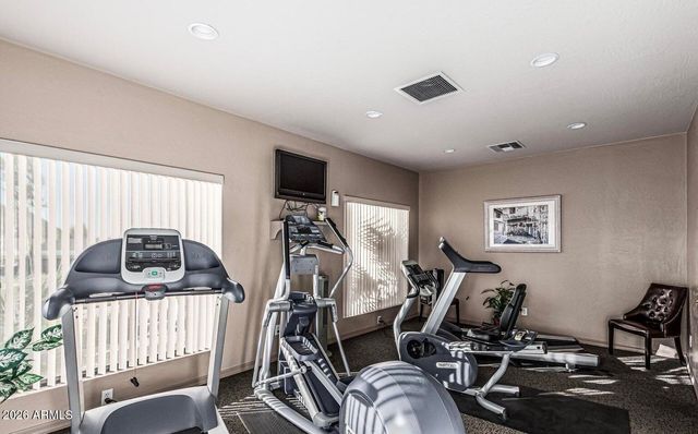 2233 E BEHREND Drive 125, Phoenix, AZ 85024