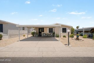 2233 E BEHREND Drive 125, Phoenix, AZ 85024