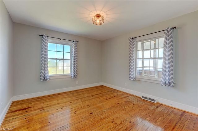 1580 Ashley Loop, Reidsville, NC 27320