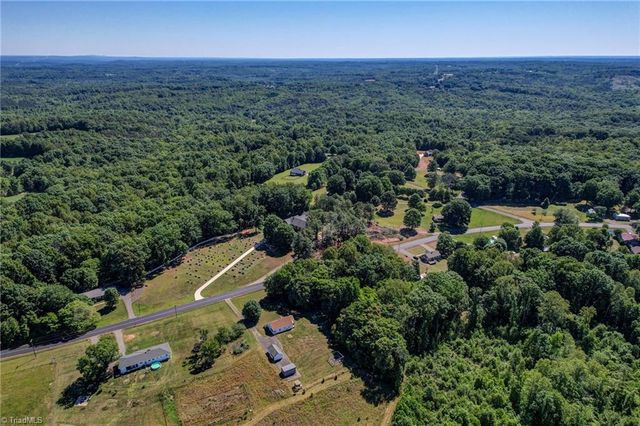 1580 Ashley Loop, Reidsville, NC 27320