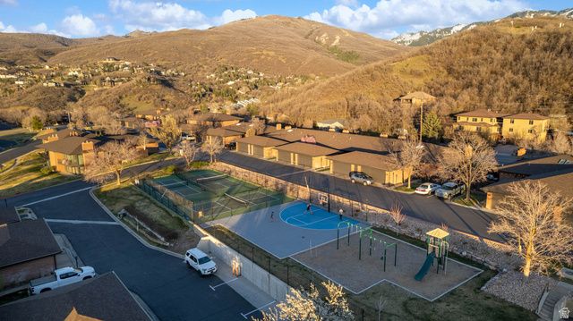 2115 S RIDGEWOOD WAY, Bountiful, UT 84010