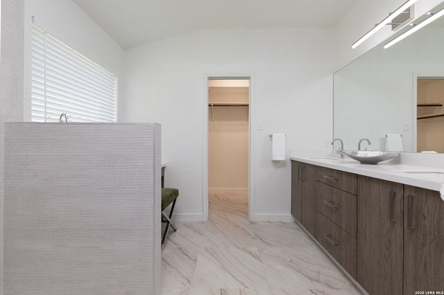 5555 Southern Oaks, San Antonio, TX 78261