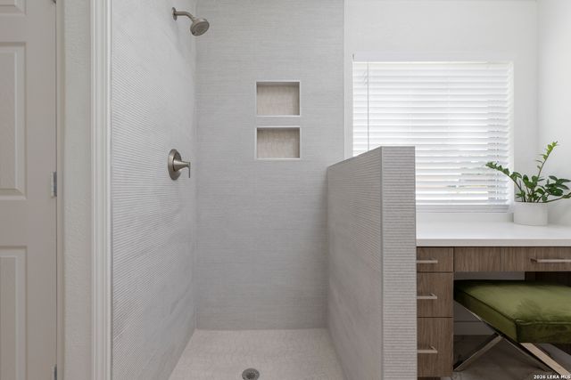 5555 Southern Oaks, San Antonio, TX 78261