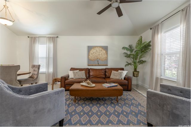 5555 Southern Oaks, San Antonio, TX 78261