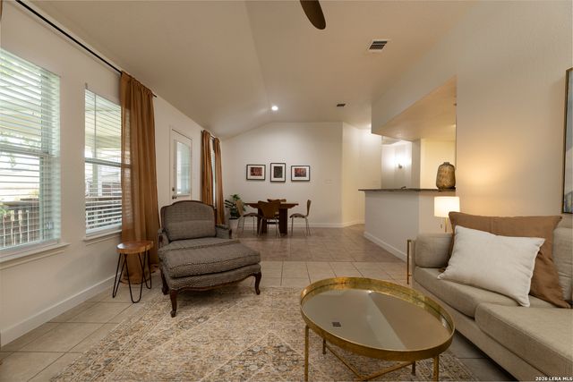 5555 Southern Oaks, San Antonio, TX 78261