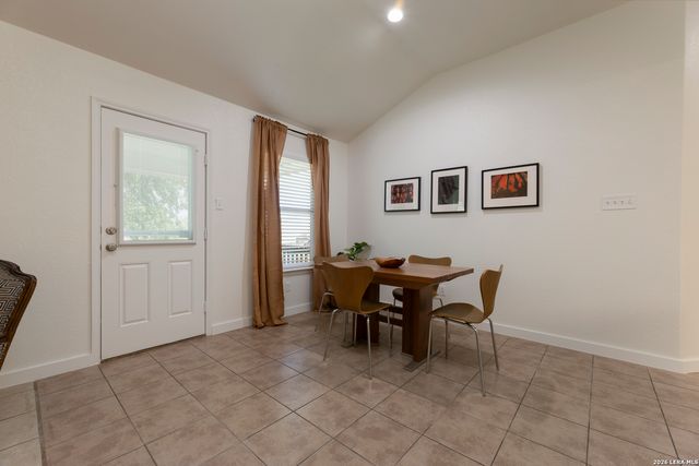 5555 Southern Oaks, San Antonio, TX 78261