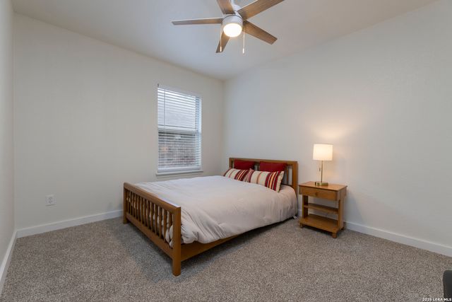 5555 Southern Oaks, San Antonio, TX 78261