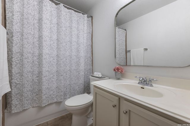 5555 Southern Oaks, San Antonio, TX 78261