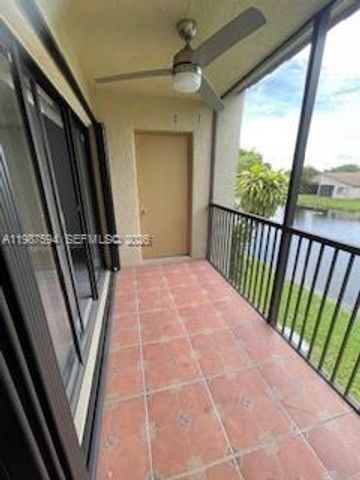 440 Lakeview Dr 202, Weston, FL 33326