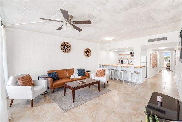 14401 Commodores Dr 104, Corpus Christi, TX 78418