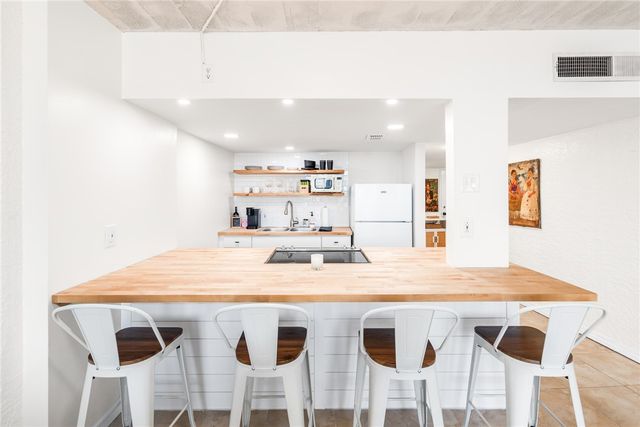 14401 Commodores Dr 104, Corpus Christi, TX 78418