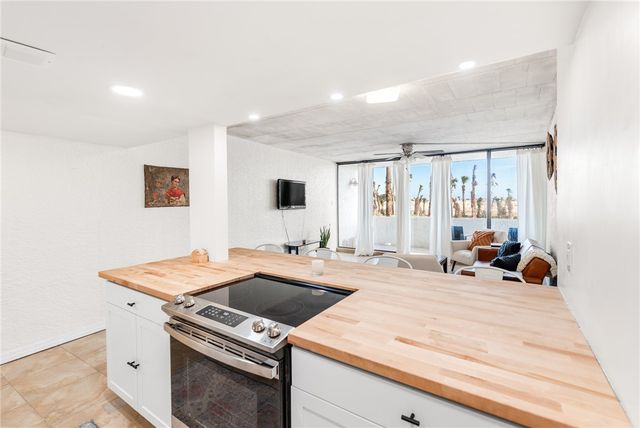 14401 Commodores Dr 104, Corpus Christi, TX 78418