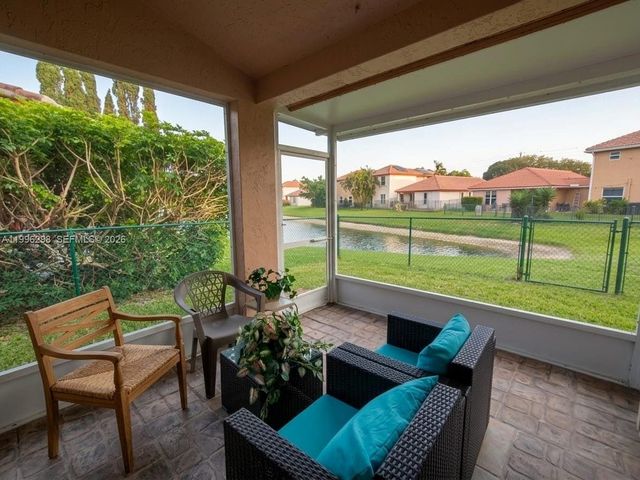 1016 Via Jardin 1016, Riviera Beach, FL 33418