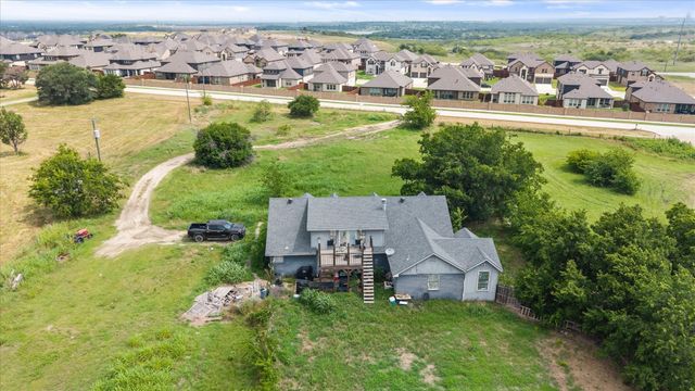 3704 Old Fort Worth Road, Midlothian, TX 76065
