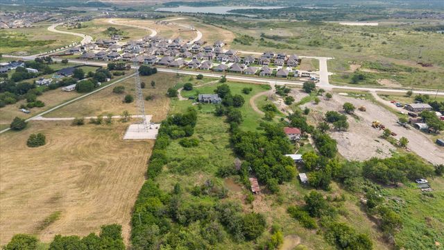 3704 Old Fort Worth Road, Midlothian, TX 76065
