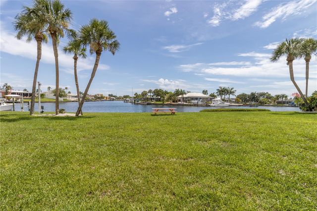 1028 APOLLO BEACH BOULEVARD 11, Apollo Beach, FL 33572