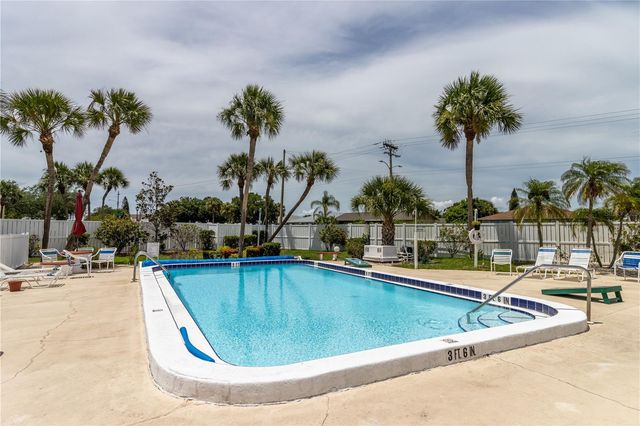 1028 APOLLO BEACH BOULEVARD 11, Apollo Beach, FL 33572