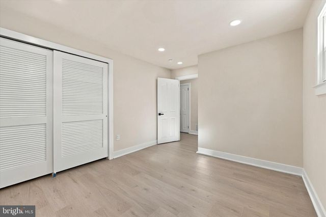 8 GREAT OAK RD, Voorhees, NJ 08043