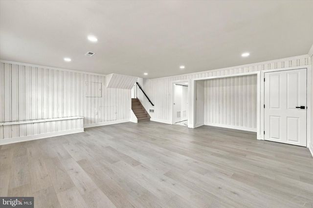 8 GREAT OAK RD, Voorhees, NJ 08043