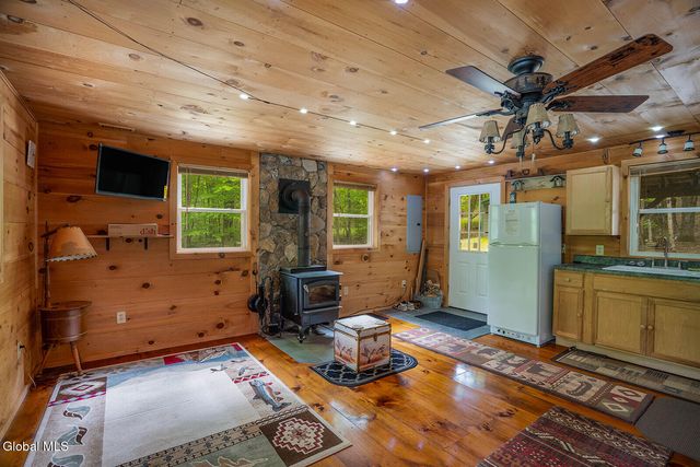 56 Koster Way, Hebron, NY 12865
