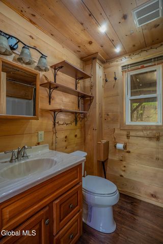 56 Koster Way, Hebron, NY 12865
