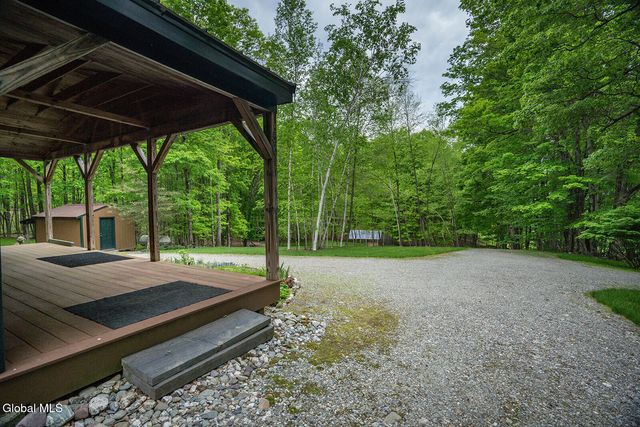 56 Koster Way, Hebron, NY 12865
