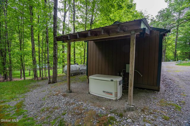 56 Koster Way, Hebron, NY 12865