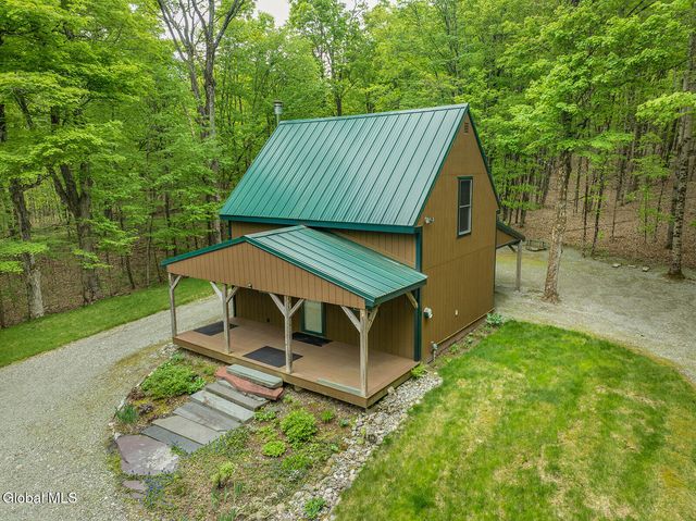 56 Koster Way, Hebron, NY 12865