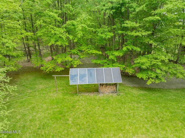 56 Koster Way, Hebron, NY 12865