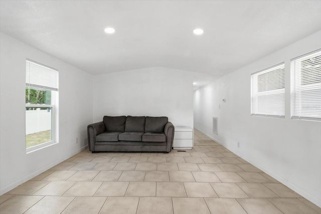 6403 W TANGERINE LANE, Crystal River, FL 34429