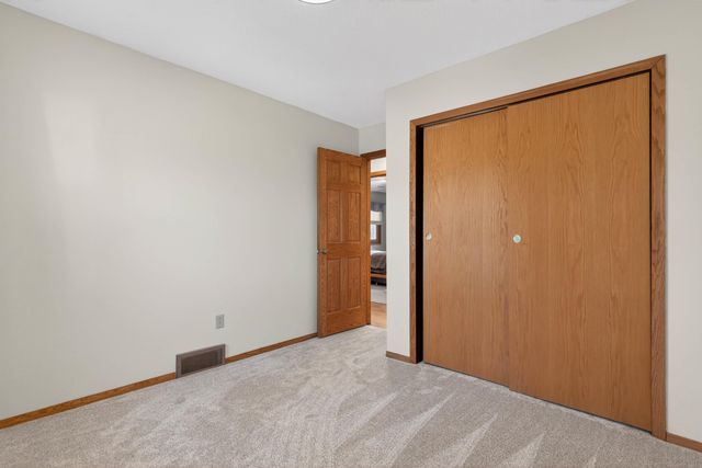1809 250th, Denver, IA 50622