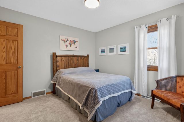 1809 250th, Denver, IA 50622