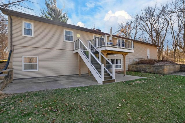 1809 250th, Denver, IA 50622