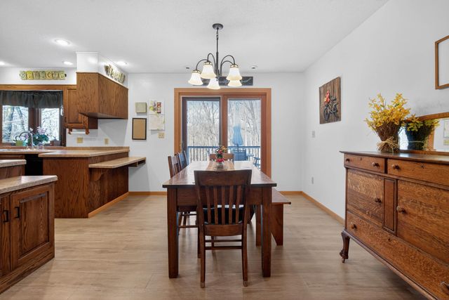 1809 250th, Denver, IA 50622