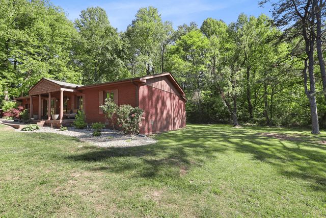 391 N Hills Road, Corbin, KY 40701