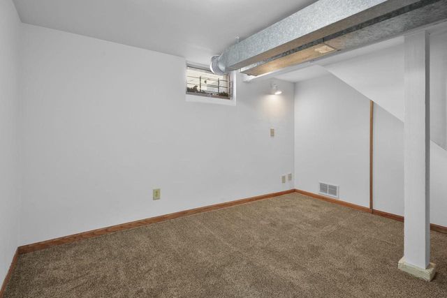2002 Jenifer Street, Madison, WI 53704