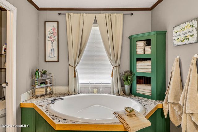 1401 Laura Way, Darien, GA 31305