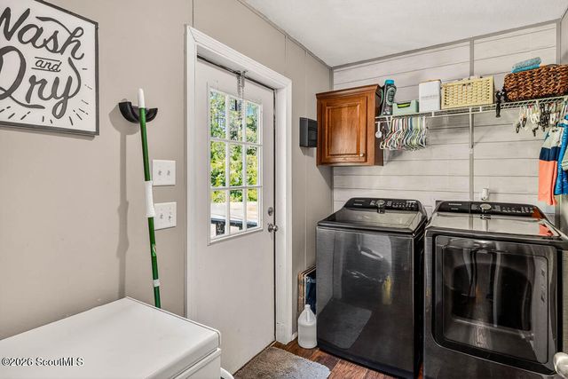 1401 Laura Way, Darien, GA 31305