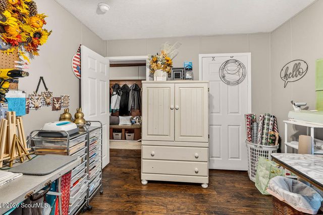 1401 Laura Way, Darien, GA 31305