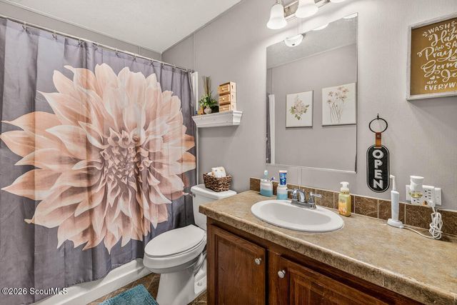 1401 Laura Way, Darien, GA 31305