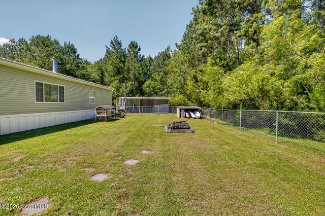 1401 Laura Way, Darien, GA 31305