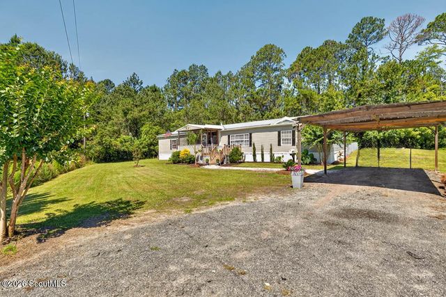 1401 Laura Way, Darien, GA 31305