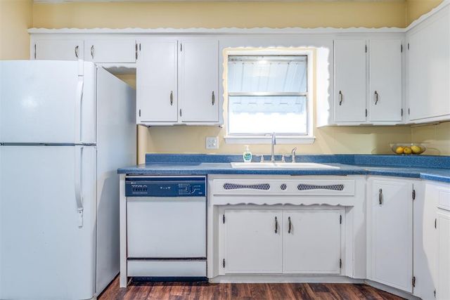 125 S Dillon Avenue, Moore, OK 73160